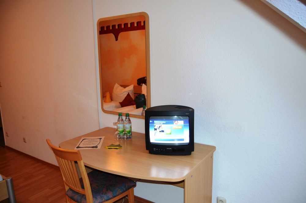 Hotel Goldenes Fass Freudenberg am Main Екстер'єр фото